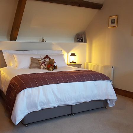 The Old Stables Bed & Breakfast Shepton Mallet Esterno foto